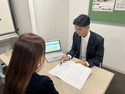 経営相談風景.jpgのサムネール画像
